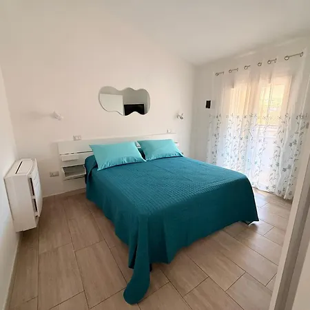 Turri Manna Domo Penzion Torre Grande